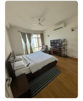 Golf view paradise : luxurious 3 bhk flat